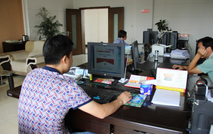 荆州农业科学院组织党员干部进行《党章》《准则》《条例》知识测...