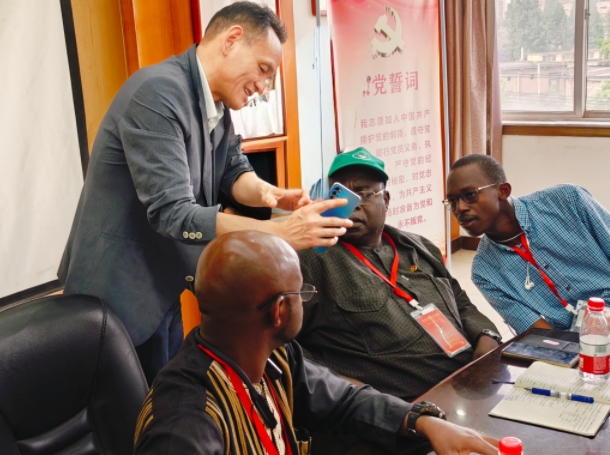 152011116.png 微信截图_20240426150354.png